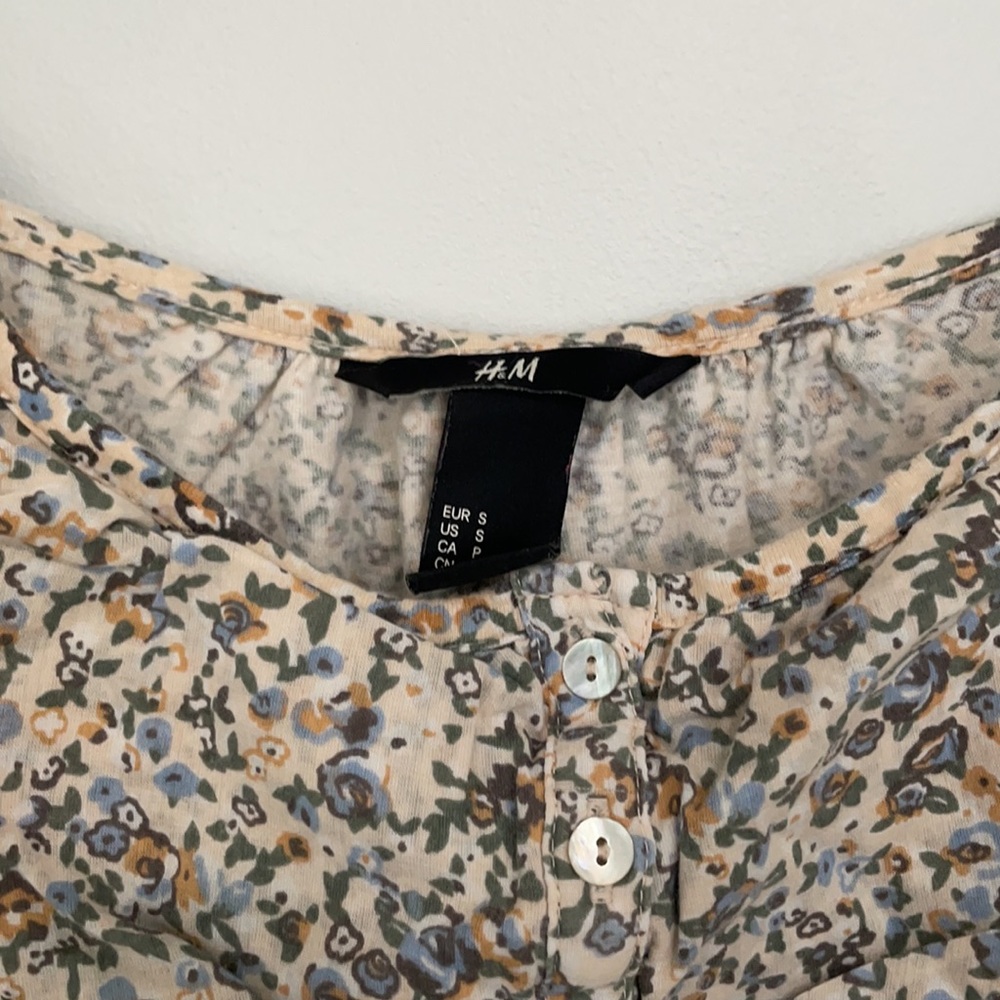 Tank - Picture 2 of 2